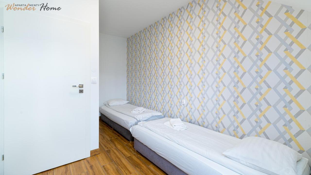 Wonder Home - Karkonosze Apartments with Garden and Seasonal Pool Myslakowice Exterior photo
