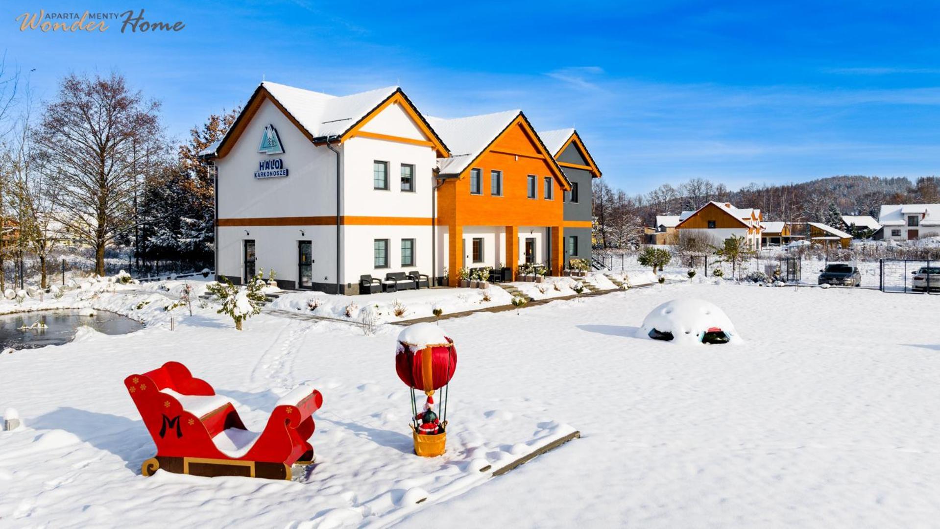 Wonder Home - Karkonosze Apartments with Garden and Seasonal Pool Myslakowice Exterior photo